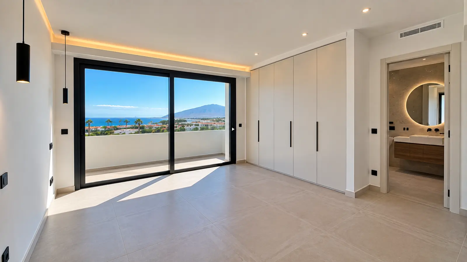 Chambre avec placards intégrés et vue océan Chambre avec placards intégrés et vue océan